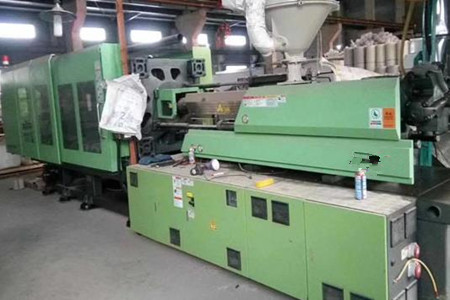 大型注塑機(jī)產(chǎn)品色差怎么控制？我來(lái)告訴你！